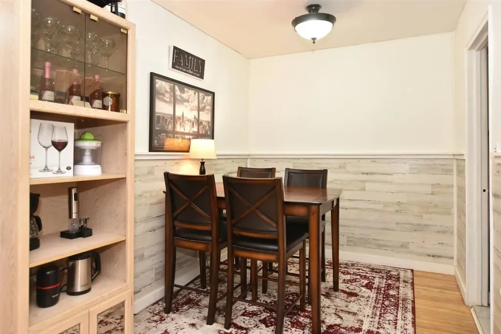 196-65 69th Avenue Fresh Meadows NY 11365