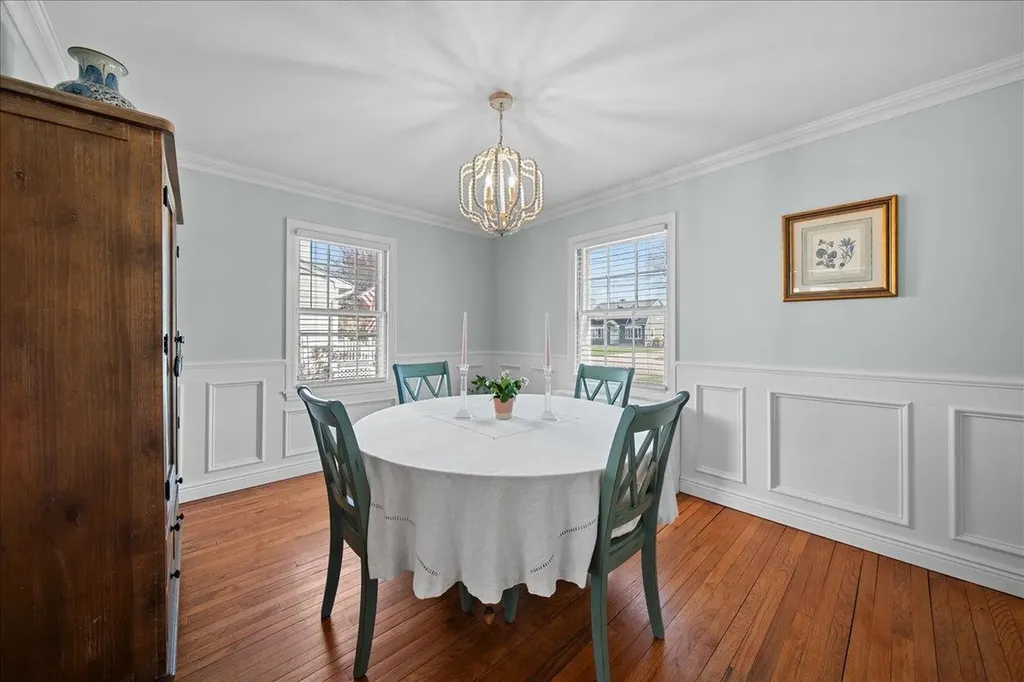 26 Seafield Lane Bay Shore NY 11706