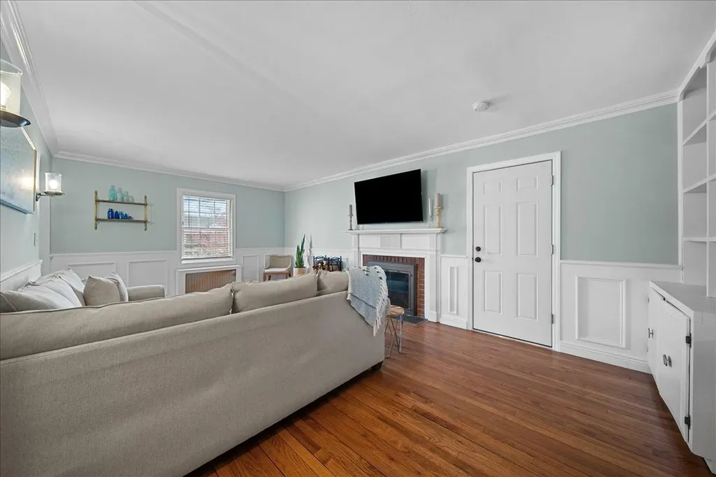 26 Seafield Lane Bay Shore NY 11706