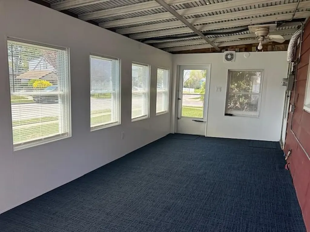 2 Crag Lane Levittown NY 11756
