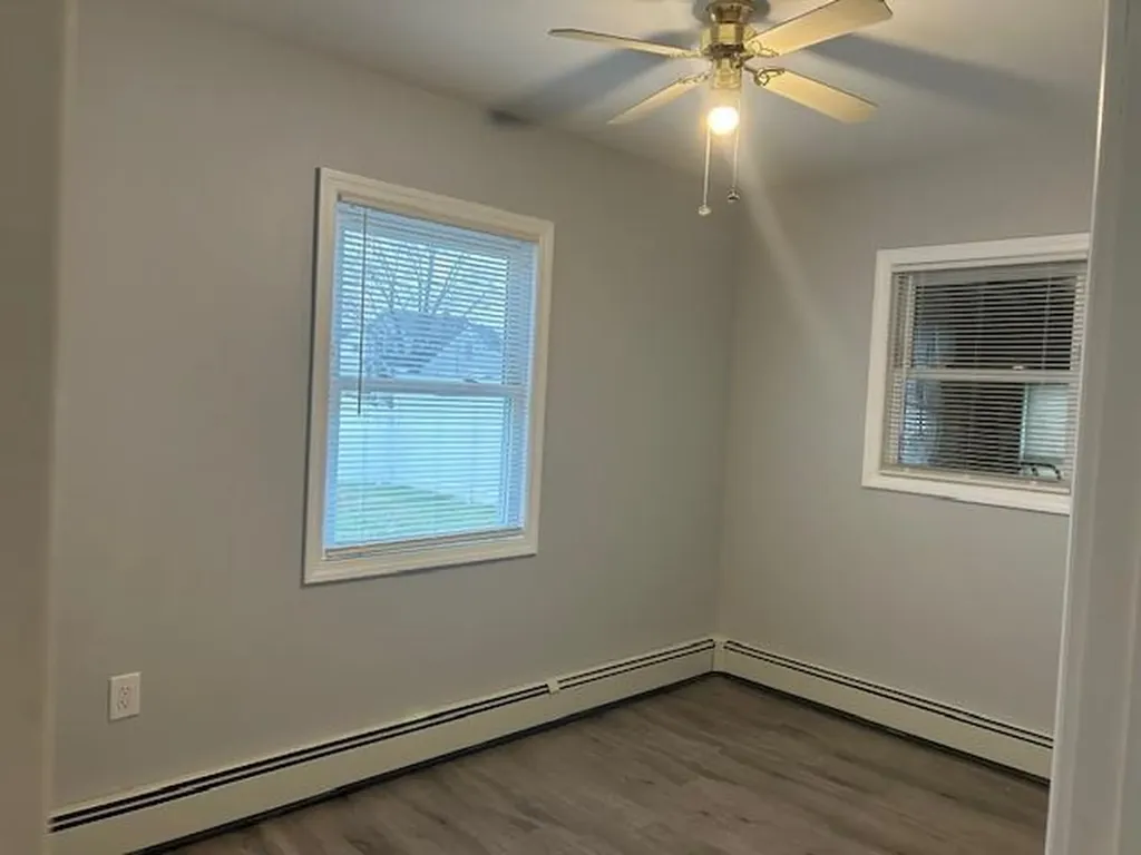 2 Crag Lane Levittown NY 11756