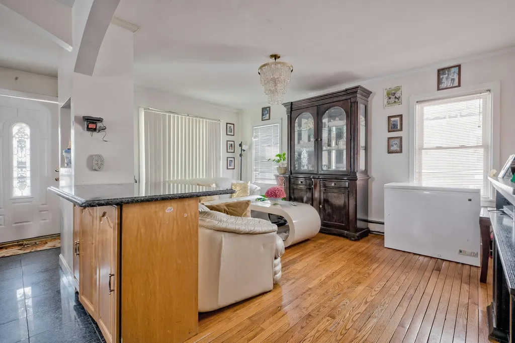 25 Virginia Drive Elmont NY 11003