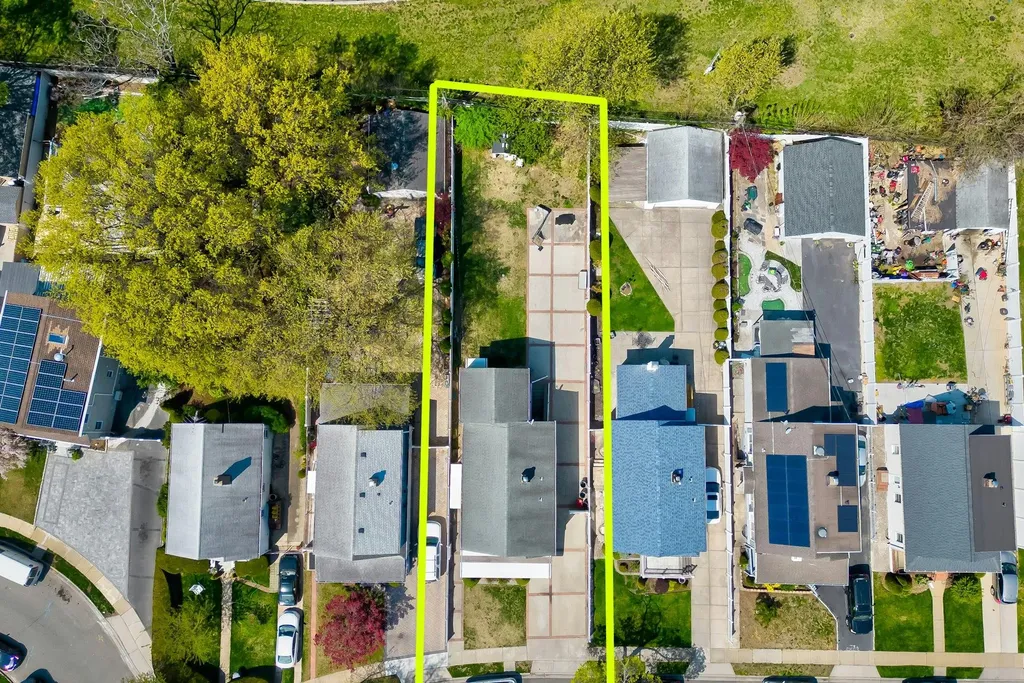25 Virginia Drive Elmont NY 11003