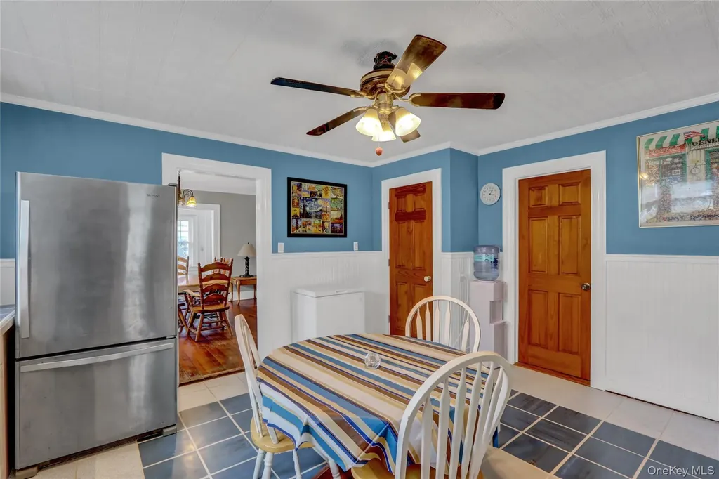 40 Argonne Road E Hampton Bays NY 11946