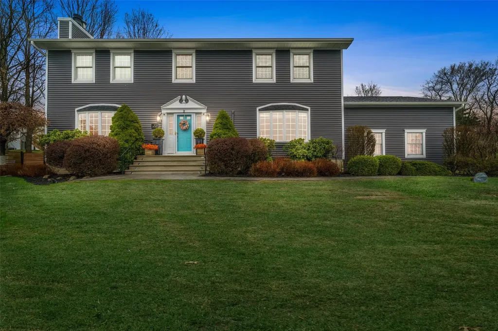 2 Laura Drive Chester NY 10918