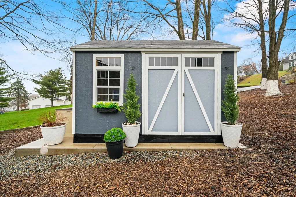 2 Laura Drive Chester NY 10918