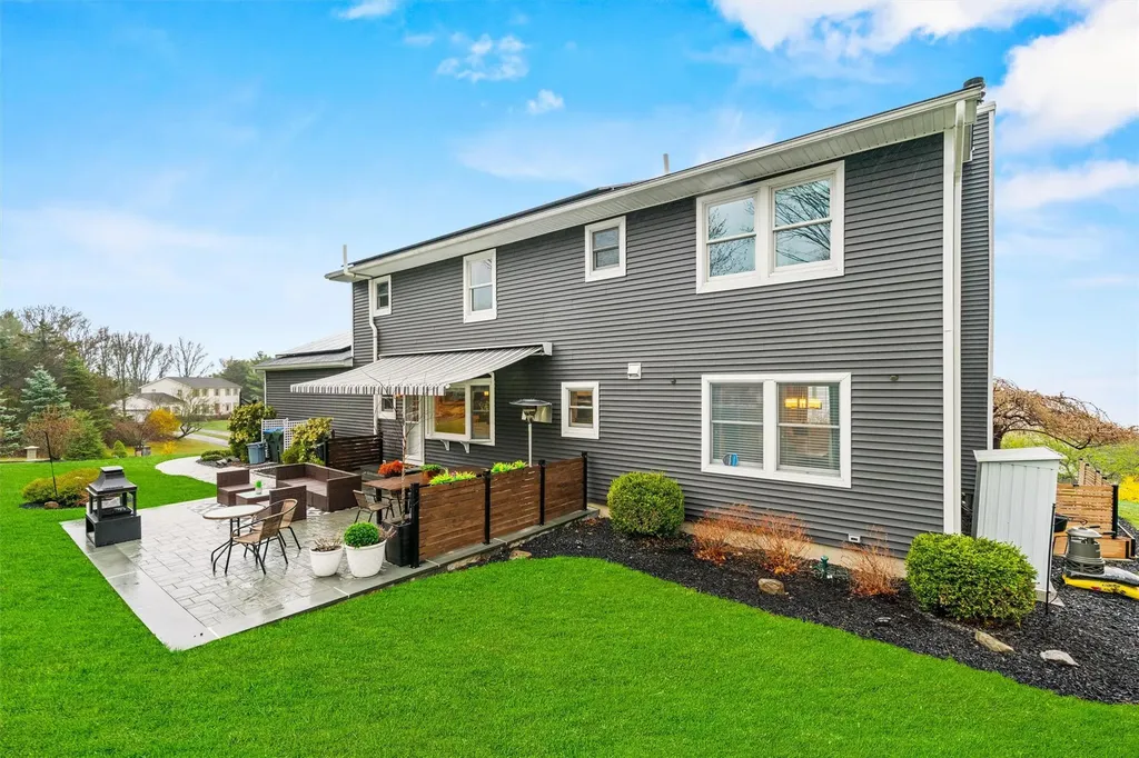 2 Laura Drive Chester NY 10918