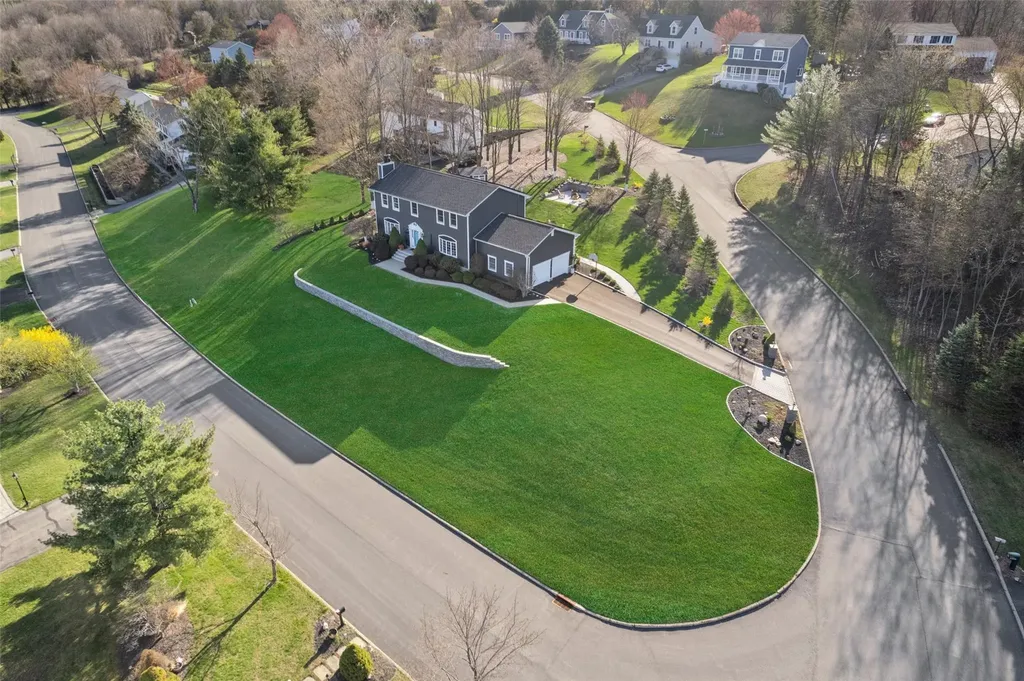 2 Laura Drive Chester NY 10918