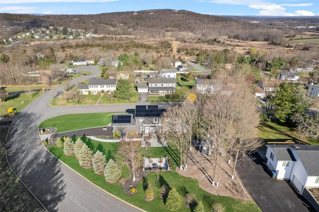 2 Laura Drive Chester NY 10918