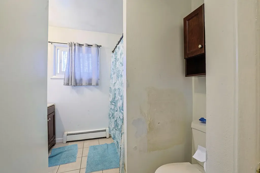 5 Carl Place Middletown NY 10940