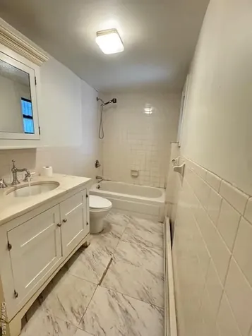 35-34 31st Street Astoria NY 11106