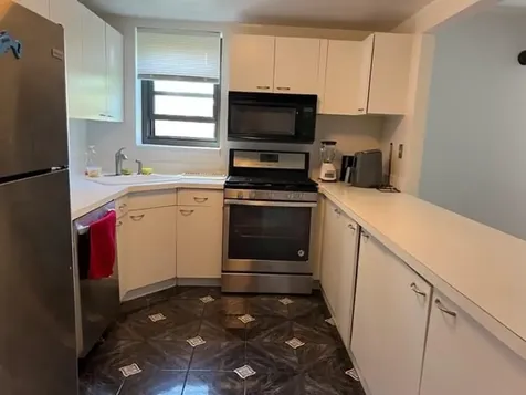 1376 Midland Avenue Bronxville NY 10708