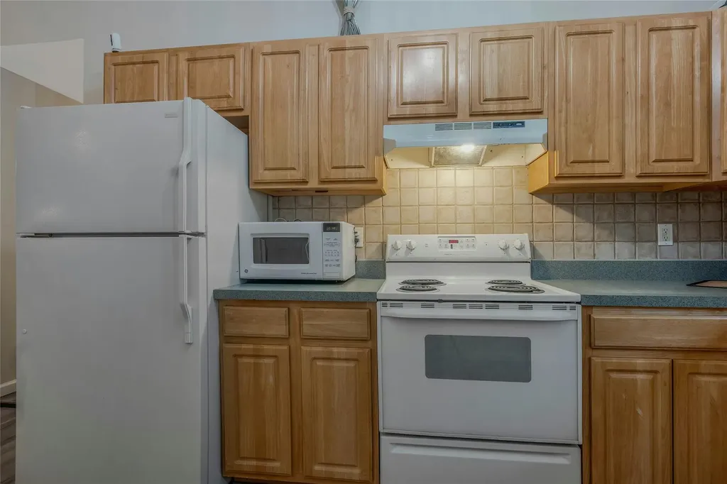 71 Shore Drive Mastic Beach NY 11951