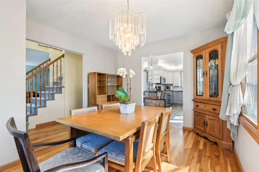 106 Catlin Place Hewlett NY 11557
