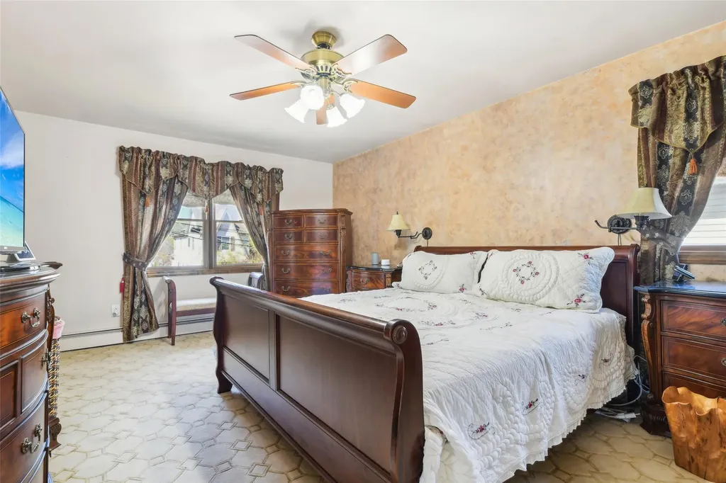 106 Catlin Place Hewlett NY 11557