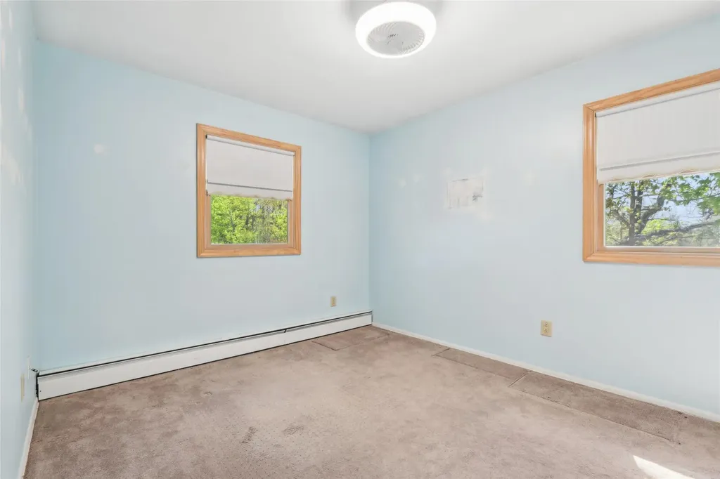 106 Catlin Place Hewlett NY 11557