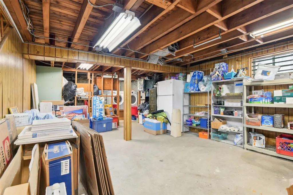 106 Catlin Place Hewlett NY 11557