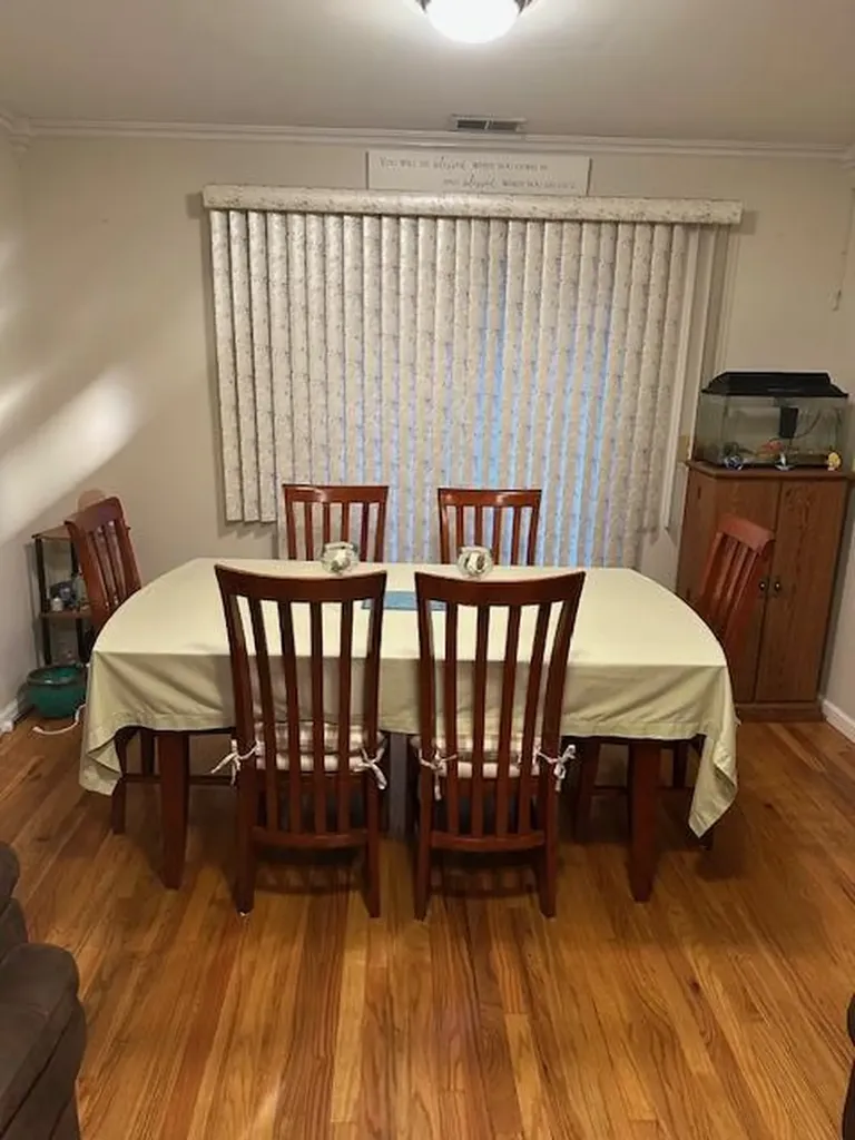 2749 Schleigel Boulevard Amityville NY 11701