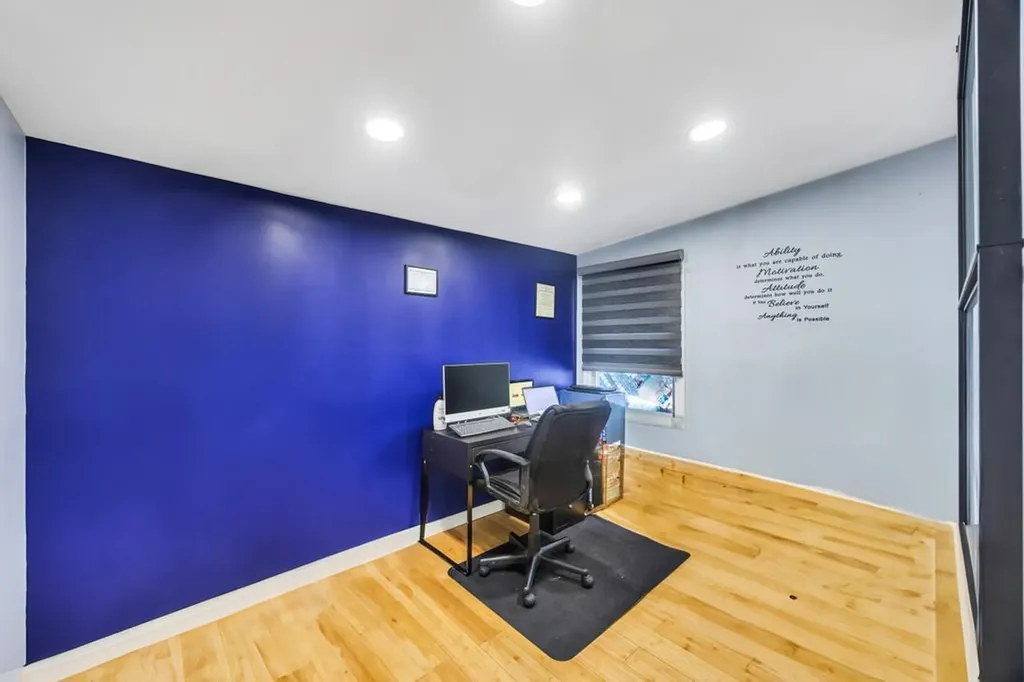 165 Wilfred Boulevard Hicksville NY 11801
