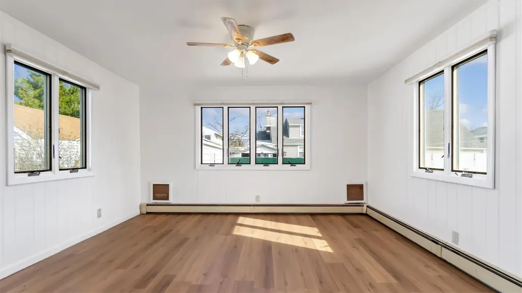 245 Madison Avenue Oceanside NY 11572