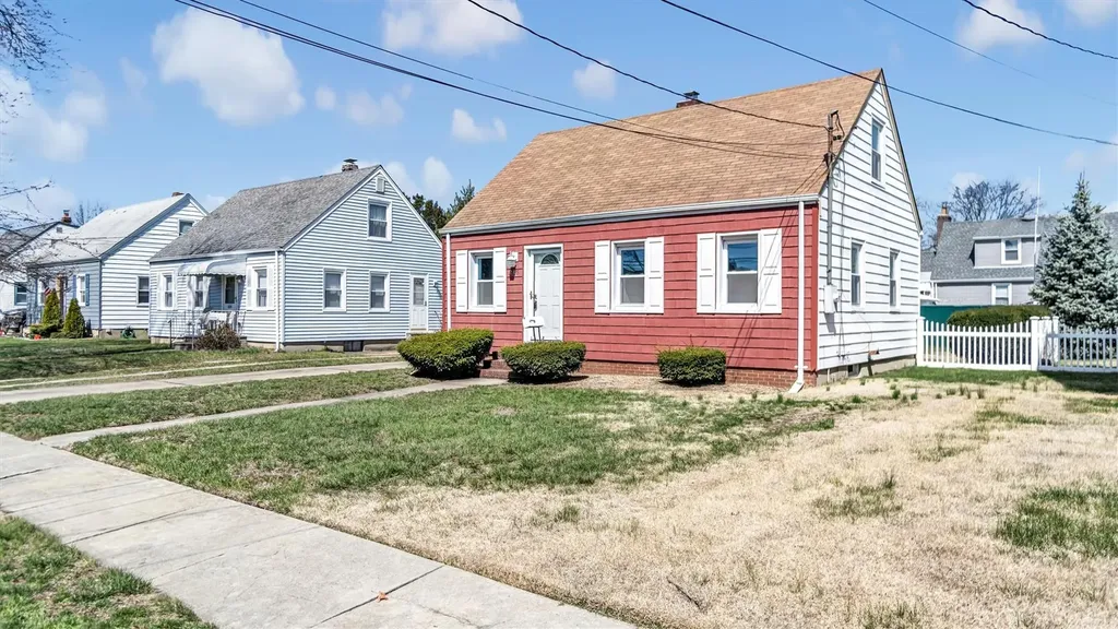 245 Madison Avenue Oceanside NY 11572