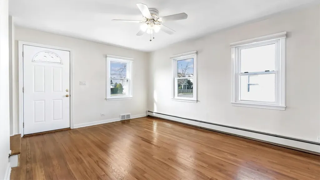 245 Madison Avenue Oceanside NY 11572