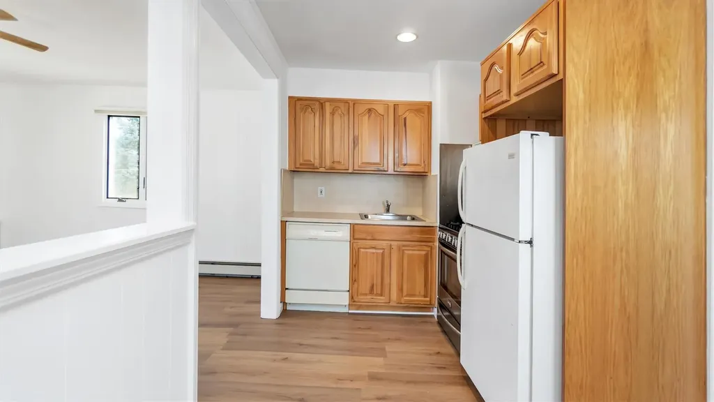 245 Madison Avenue Oceanside NY 11572