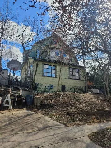 21820 36th Avenue Bayside NY 11361