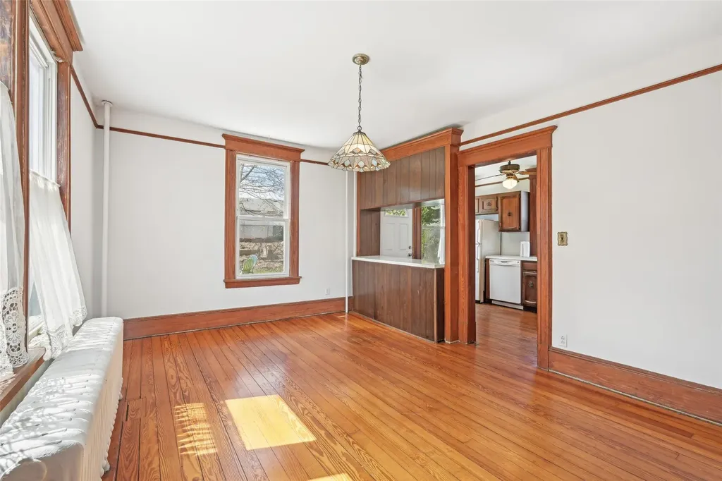 18 Edward Street Sparkill NY 10976