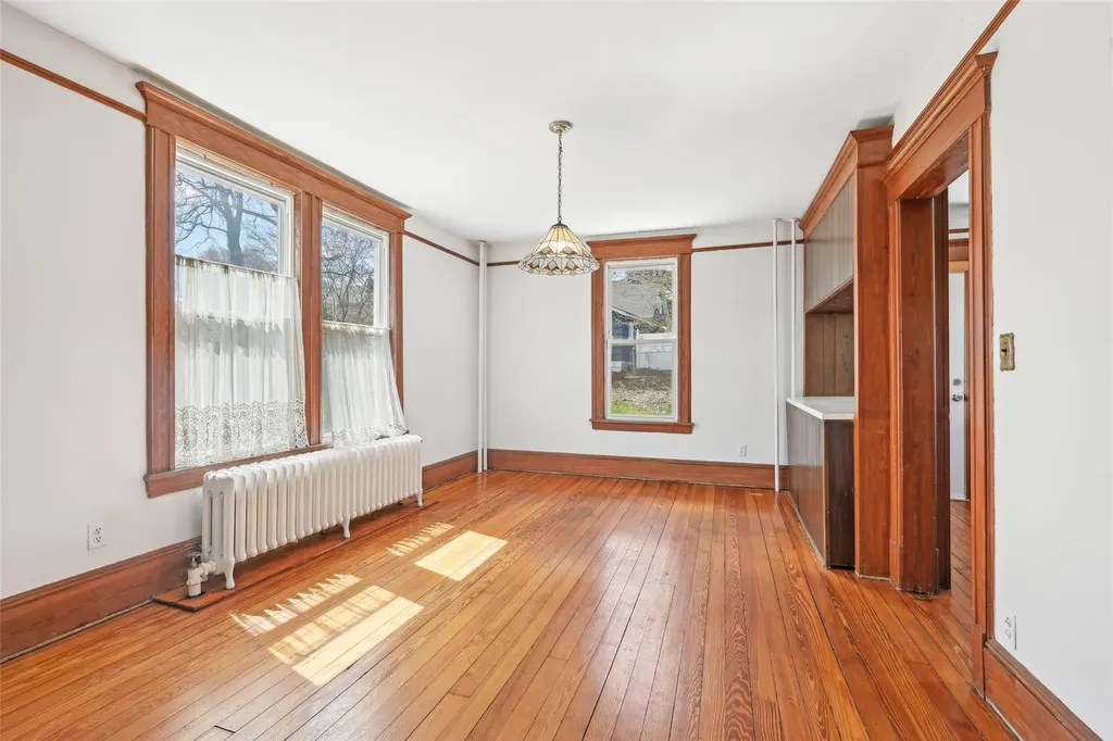 18 Edward Street Sparkill NY 10976