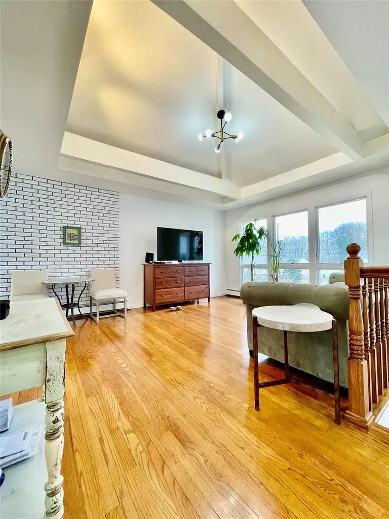 69 Fulton Boulevard Commack NY 11725