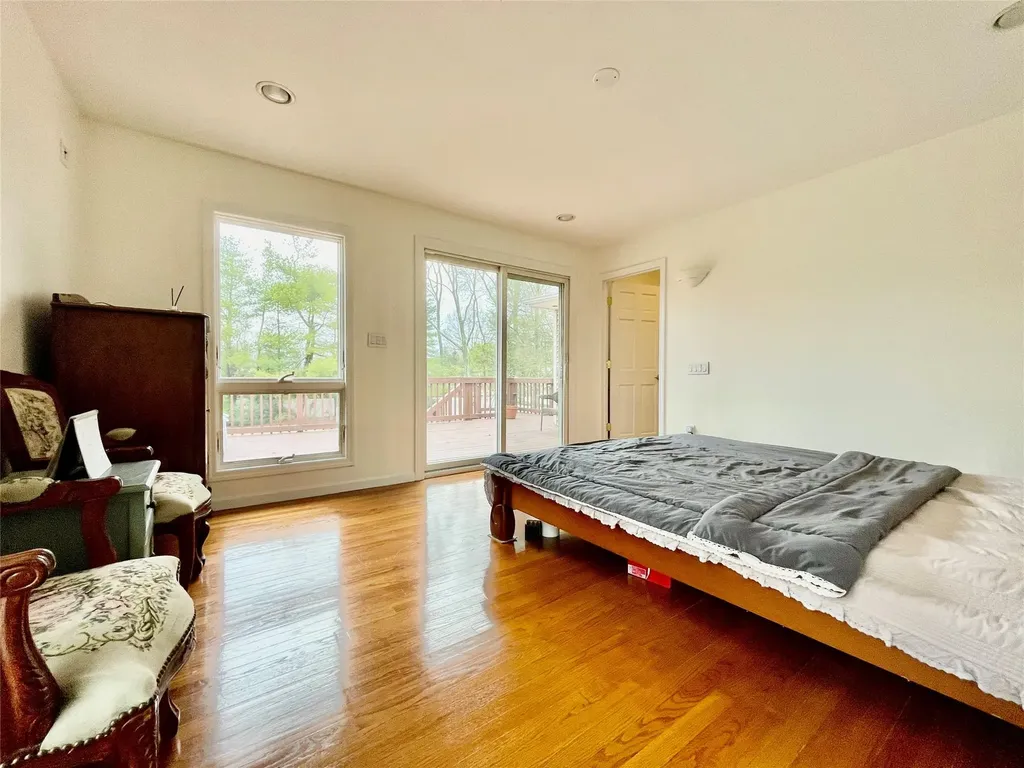 69 Fulton Boulevard Commack NY 11725