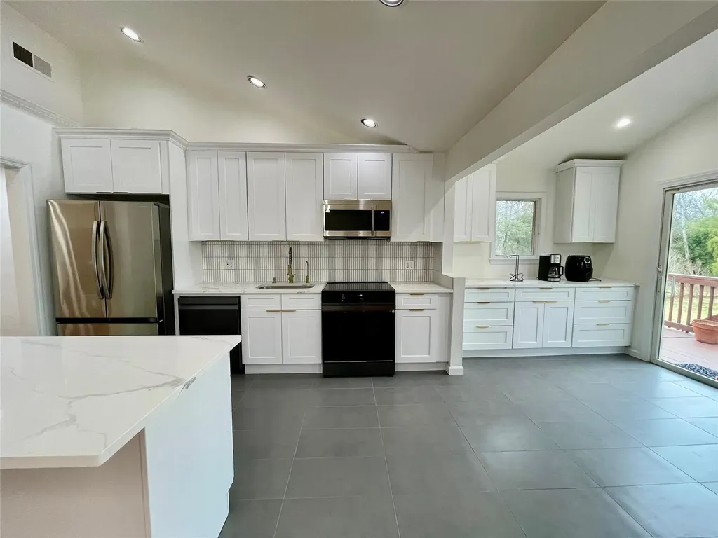 69 Fulton Boulevard Commack NY 11725