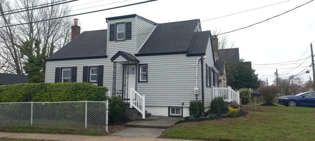 3 Hampton Road Lynbrook NY 11563