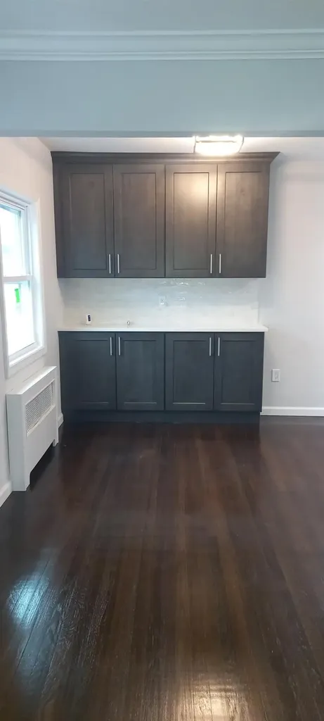 3 Hampton Road Lynbrook NY 11563