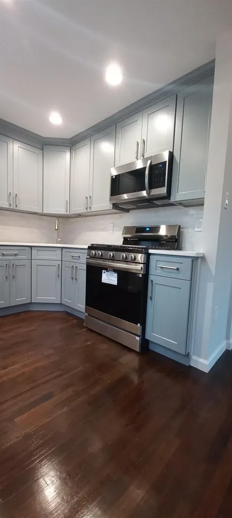 3 Hampton Road Lynbrook NY 11563