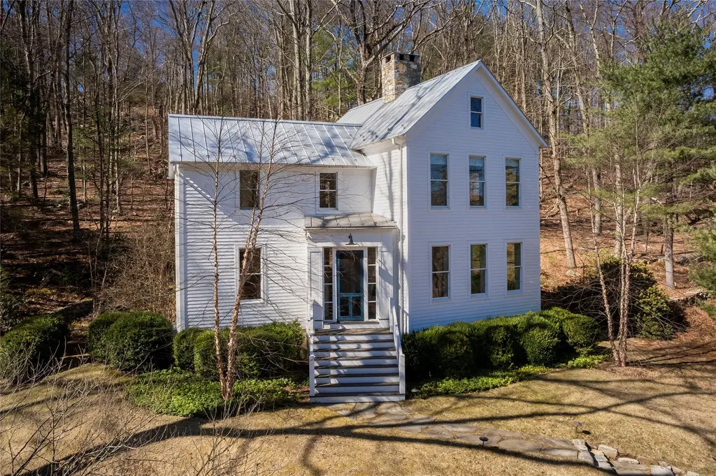 245 Route 403 Garrison NY 10524