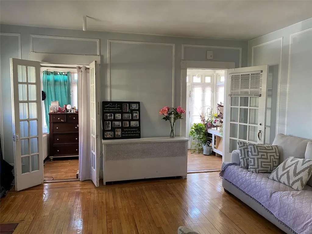 315 Jessamine Avenue Yonkers NY 10701
