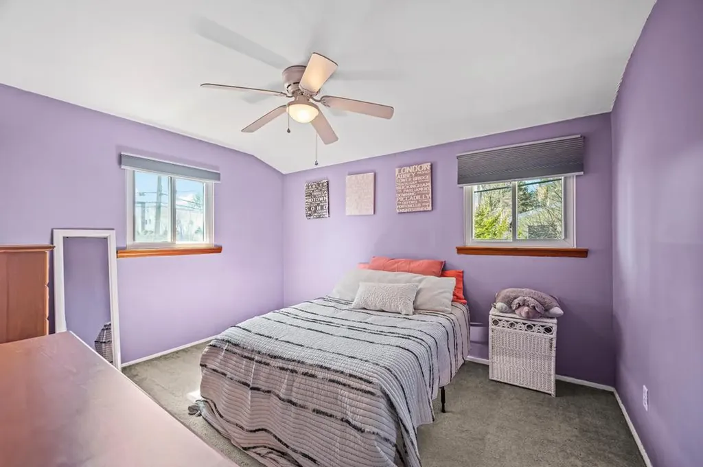 25 Pine Hill Lane Dix Hills NY 11746