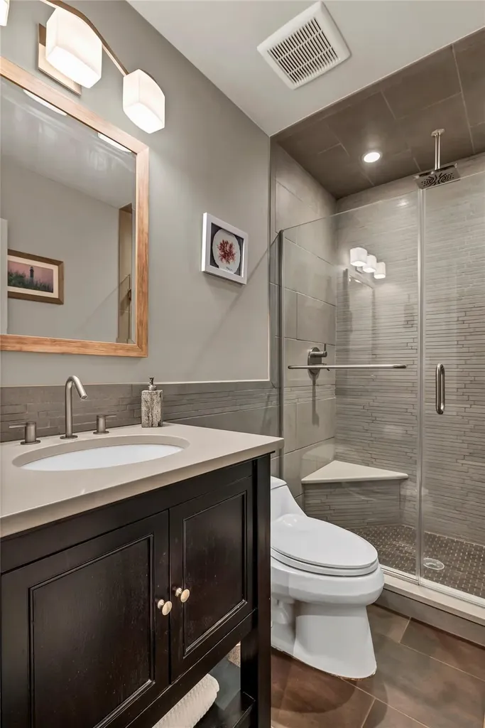76 Sequoia Way Holbrook NY 11741