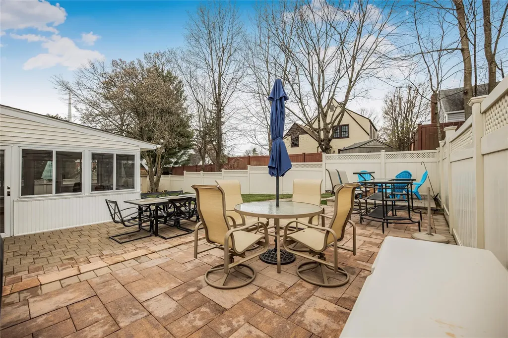 4 Ann Place Valhalla NY 10595