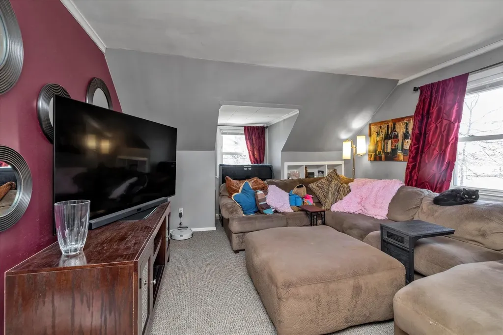 1046 Stewart Avenue Bethpage NY 11714