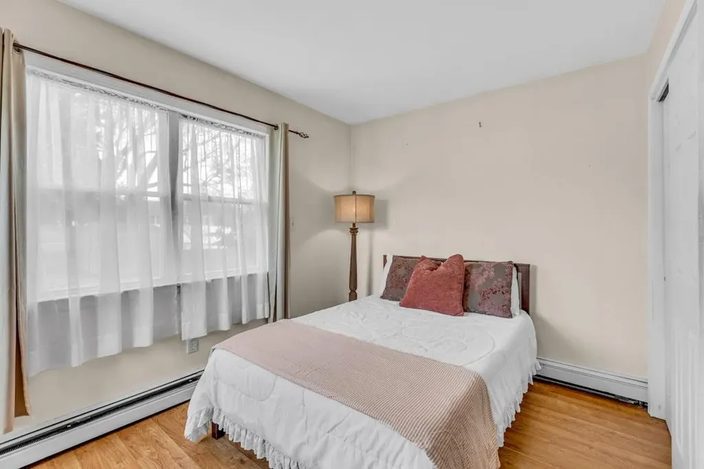 61 Eatondale Avenue Blue Point NY 11715
