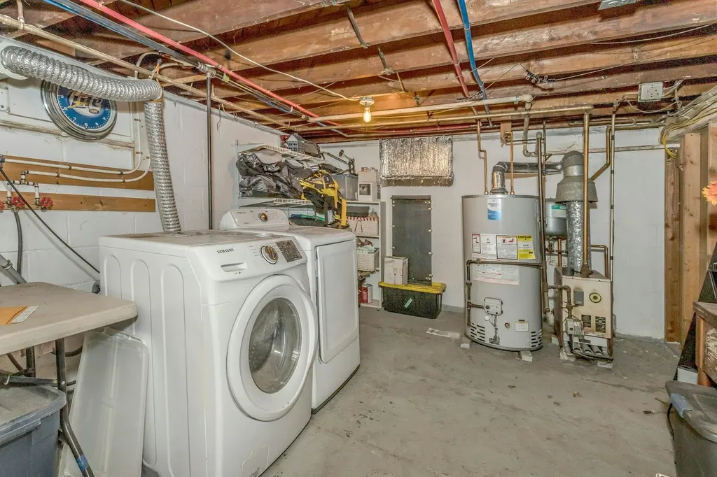 1124 14th Street West Babylon NY 11704
