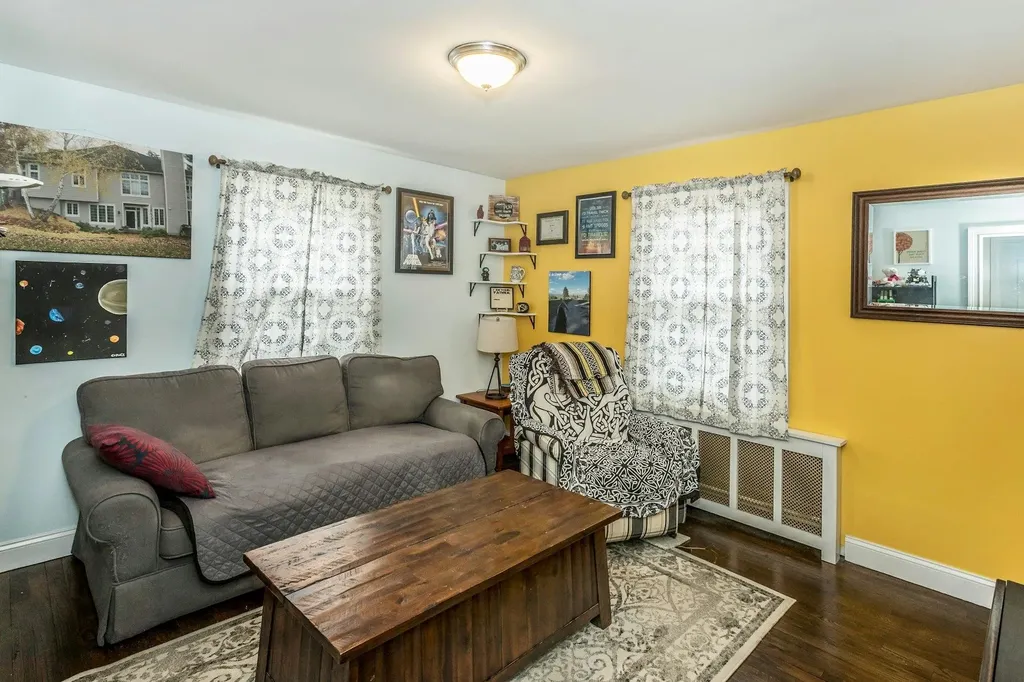 1124 14th Street West Babylon NY 11704