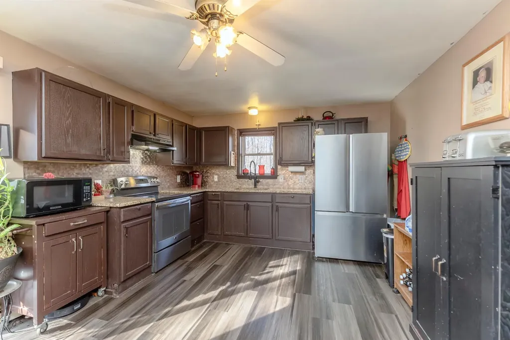 27 Dandelion Lane Wallkill NY 12589