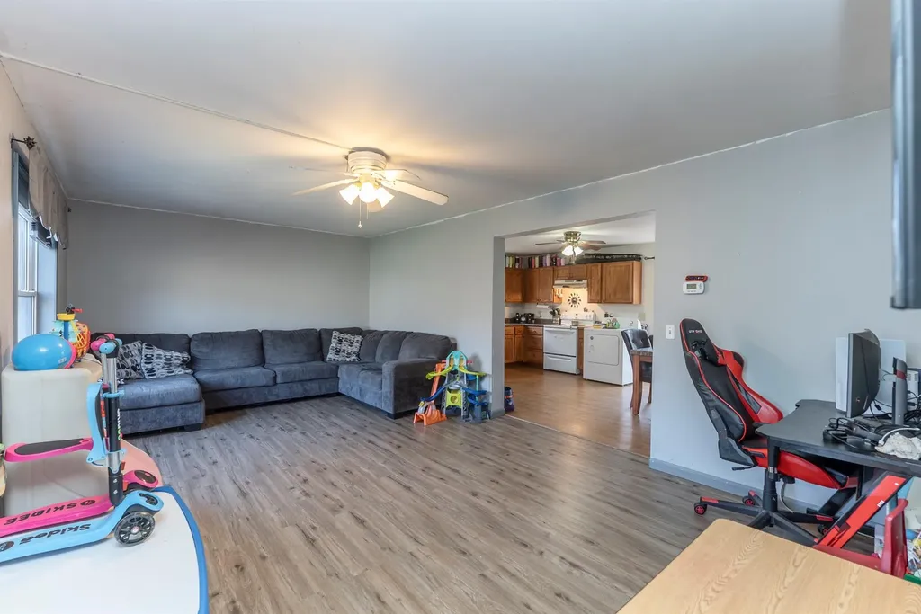 27 Dandelion Lane Wallkill NY 12589
