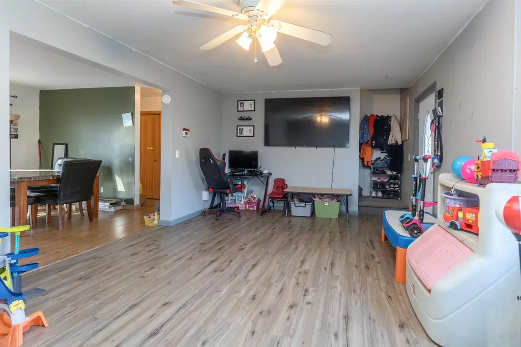 27 Dandelion Lane Wallkill NY 12589