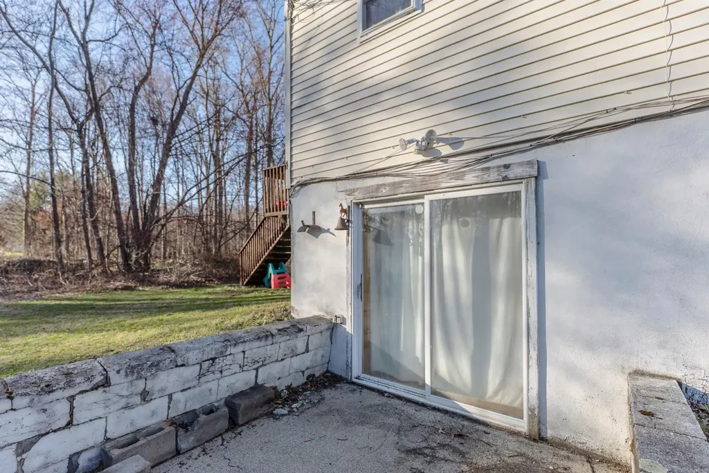 27 Dandelion Lane Wallkill NY 12589
