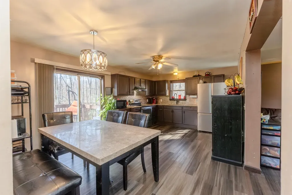 27 Dandelion Lane Wallkill NY 12589